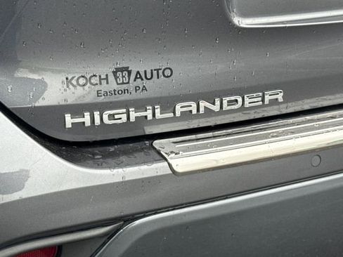 Used 2020 Toyota Highlander Limited AWD/4WD image 17