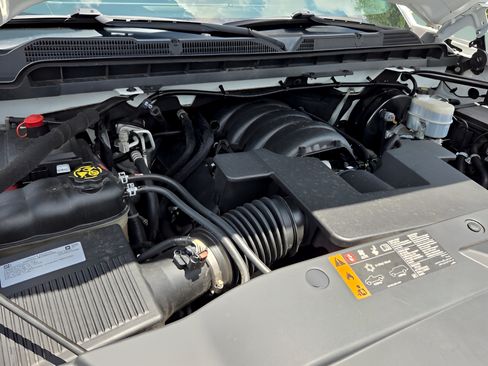 Used 2018 Chevrolet Silverado 1500 LT w/ All Star Edition RWD image 17