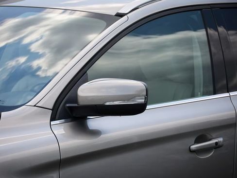 Used 2015 Volvo XC60 T6 Platinum AWD/4WD image 30