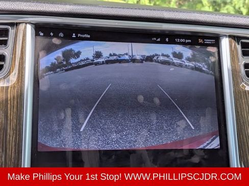 Used 2013 Tesla Model S Performance RWD image 19