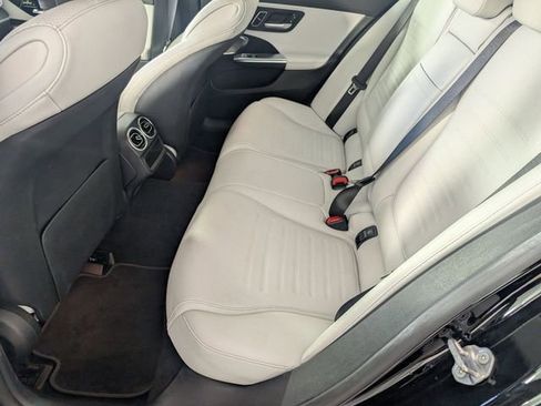 Used 2022 Mercedes-Benz C 300 Sedan image 26