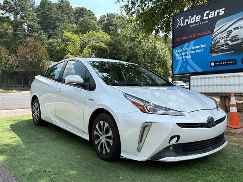 Used 2021 Toyota Prius LE AWD/4WD image 1