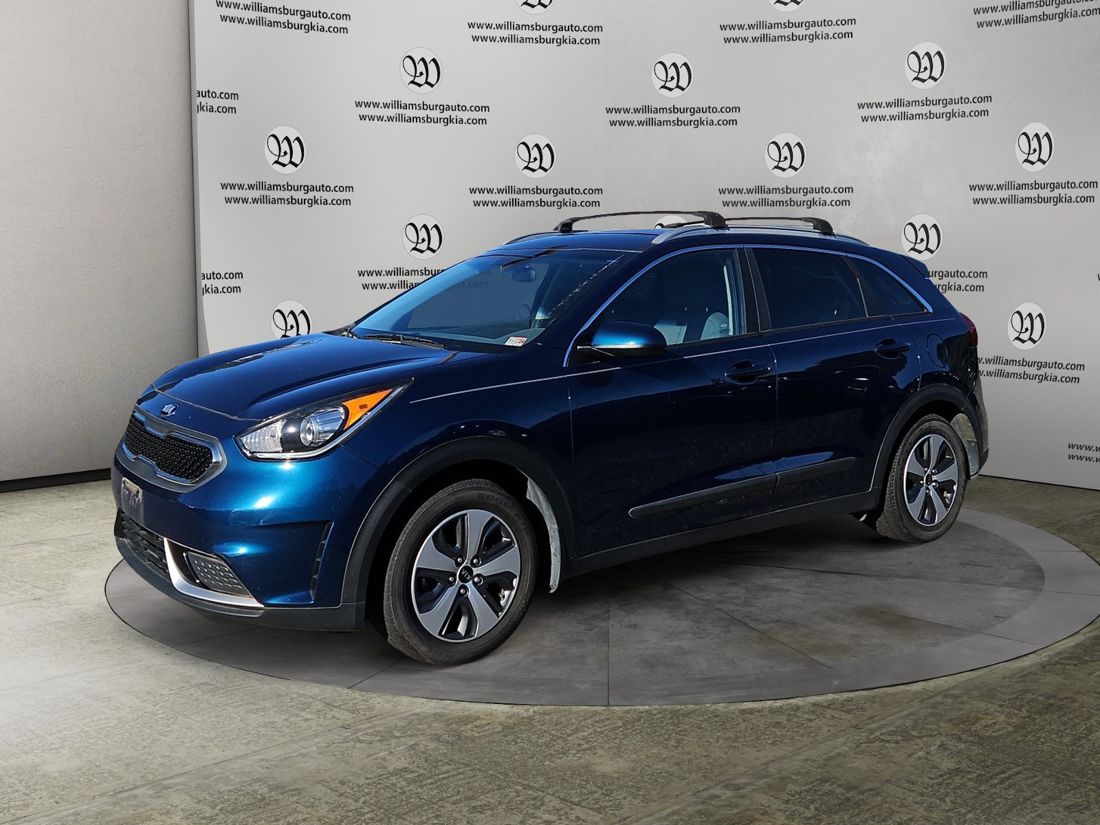 Used 2019 Kia Niro LX FWD image 1
