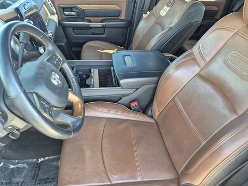 Used 2024 RAM 3500 Limited w/ Towing Technology Group AWD/4WD image 19