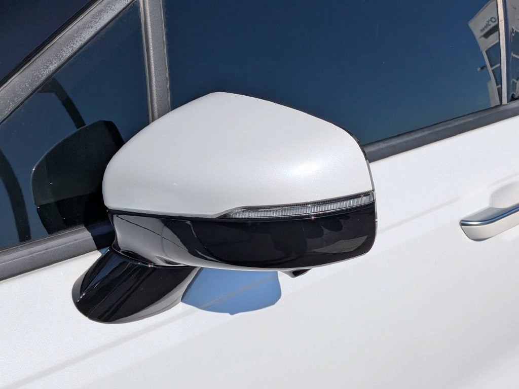 Used 2024 Kia Carnival SX FWD image 13