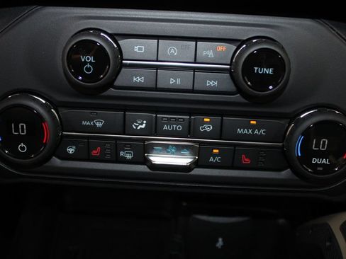 New 2026 Ford Bronco Badlands AWD/4WD image 41