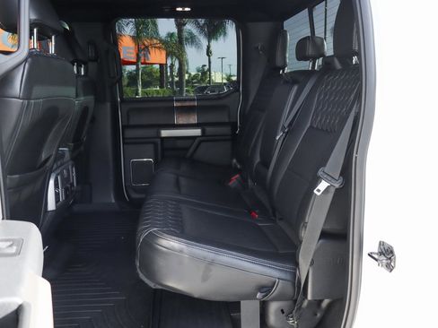 Used 2022 Ford F250 Lariat w/ Black Appearance Package image 50