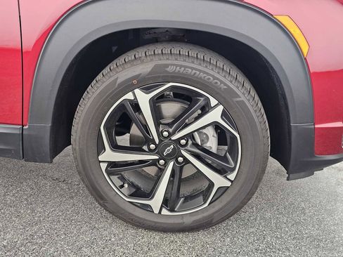 Used 2023 Chevrolet TrailBlazer RS w/ Convenience Package image 9