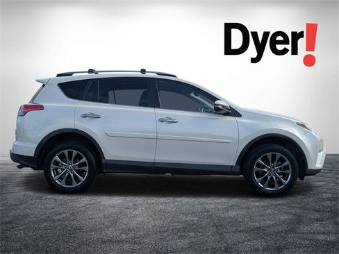 Used 2018 Toyota RAV4 Limited image 2