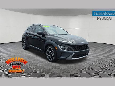 Used 2022 Hyundai Kona Limited w/ Cargo Package FWD image 1