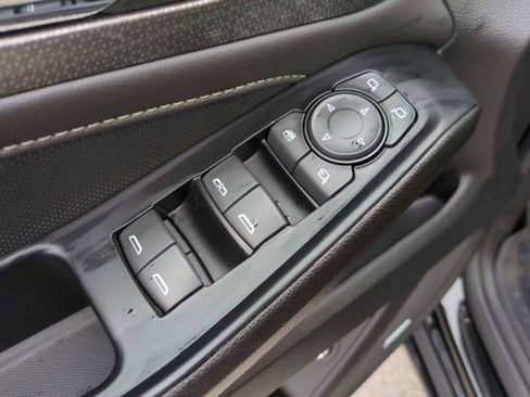 Used 2023 Chevrolet Traverse Premier w/ Redline Edition AWD/4WD image 24