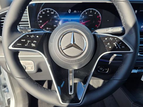 Certified 2026 Mercedes-Benz GLS 450 4MATIC image 15
