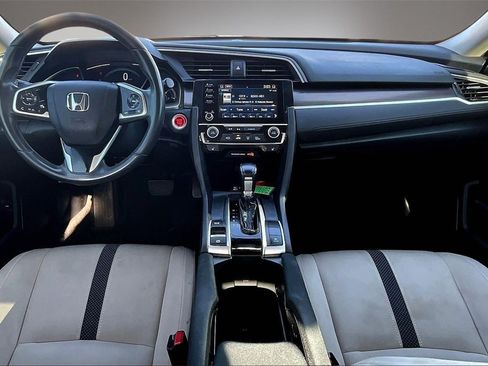 Used 2019 Honda Civic EX image 7