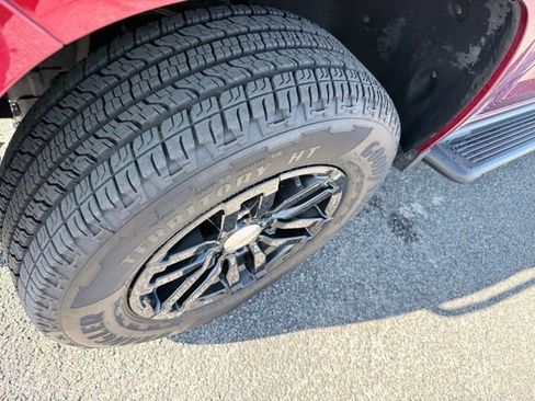 Certified 2025 Chevrolet Colorado LT w/ Advanced Trailering Package image 3