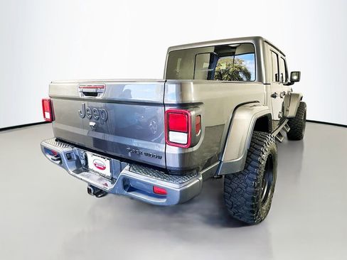 Used 2023 Jeep Gladiator Sport image 5