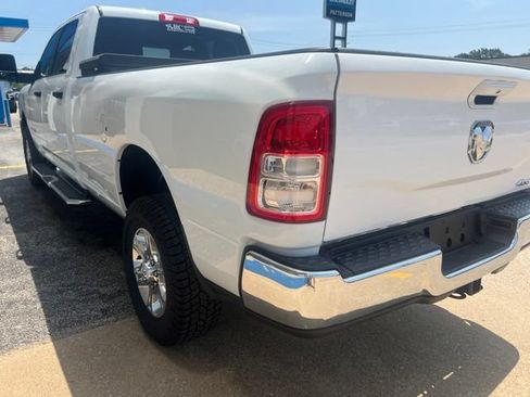Used 2024 RAM 2500 Big Horn AWD/4WD image 8
