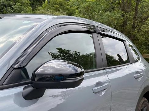 Used 2025 Honda HR-V Sport image 9