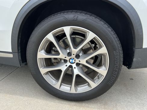Used 2020 BMW X5 xDrive40i w/ Convenience Package AWD/4WD image 13