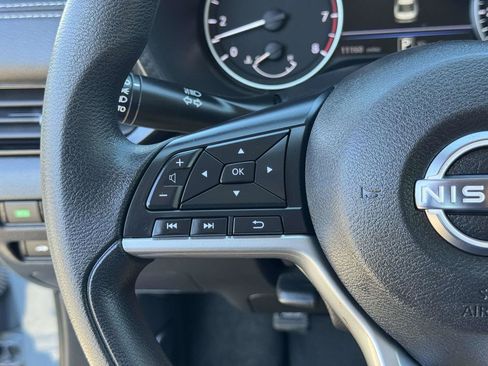 Used 2024 Nissan Sentra SV image 12