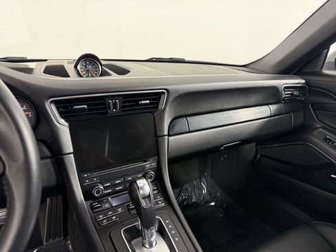 Certified 2019 Porsche 911 Targa 4 GTS image 23