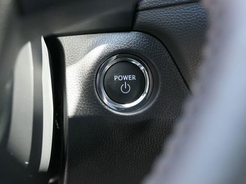 Used 2024 Toyota RAV4 SE w/ Convenience Package AWD/4WD image 17