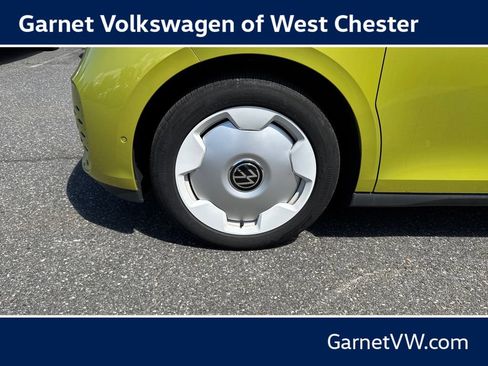 New 2025 Volkswagen ID. Buzz 1st Edition AWD/4WD image 24