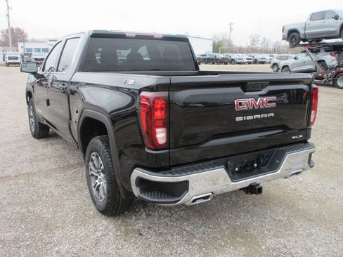 New 2026 GMC Sierra 1500 SLE AWD/4WD image 8