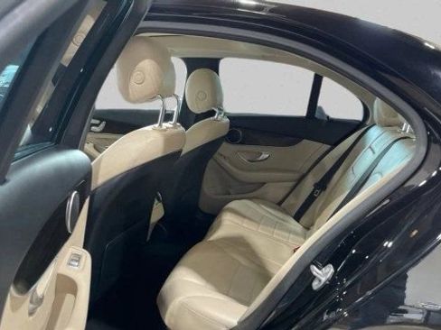 Used 2018 Mercedes-Benz C 300 Sedan image 11