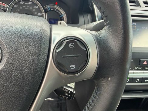 Used 2014 Toyota Camry SE FWD image 26