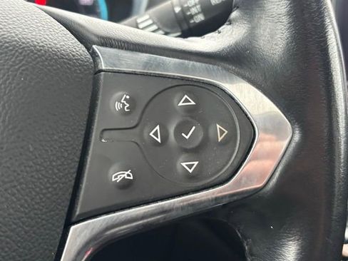 Used 2020 Chevrolet Traverse LT w/ LT Premium Package image 20