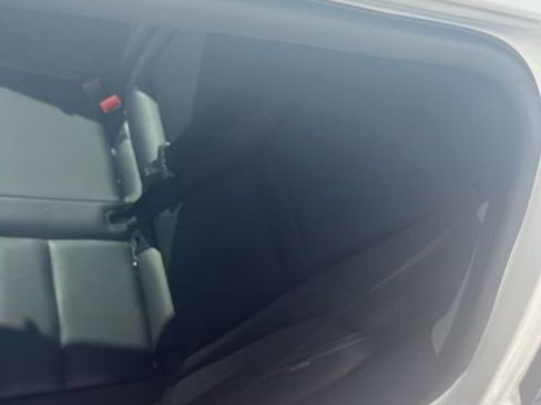 Used 2023 Nissan Rogue SL w/ SL Premium Package image 11