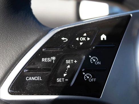 Certified 2026 Mercedes-Benz GLB 250 4MATIC image 14