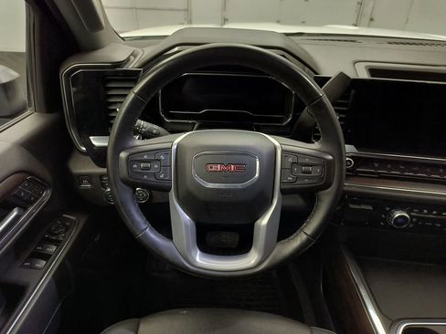 Used 2024 GMC Sierra 2500 SLT w/ SLT Premium Package AWD/4WD image 24