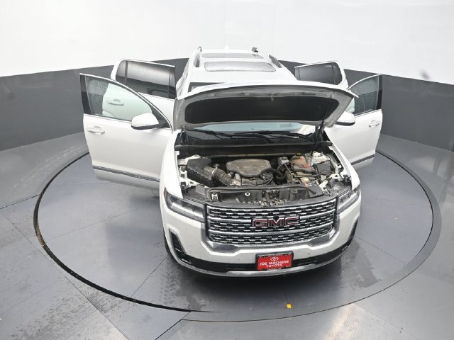 Used 2021 GMC Acadia Denali w/ Denali Ultimate Package AWD/4WD image 40