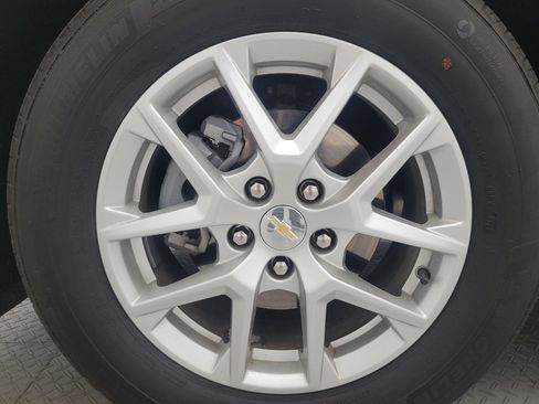 Used 2023 Chevrolet Equinox LS w/ LS Convenience Package FWD image 31