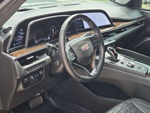 Used 2023 Cadillac Escalade Sport Platinum AWD/4WD image 8
