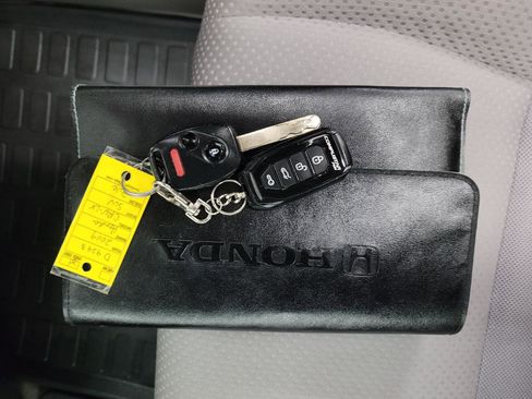 Used 2009 Honda CR-V LX image 26