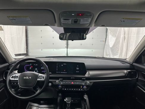 Used 2025 Kia Telluride S image 38