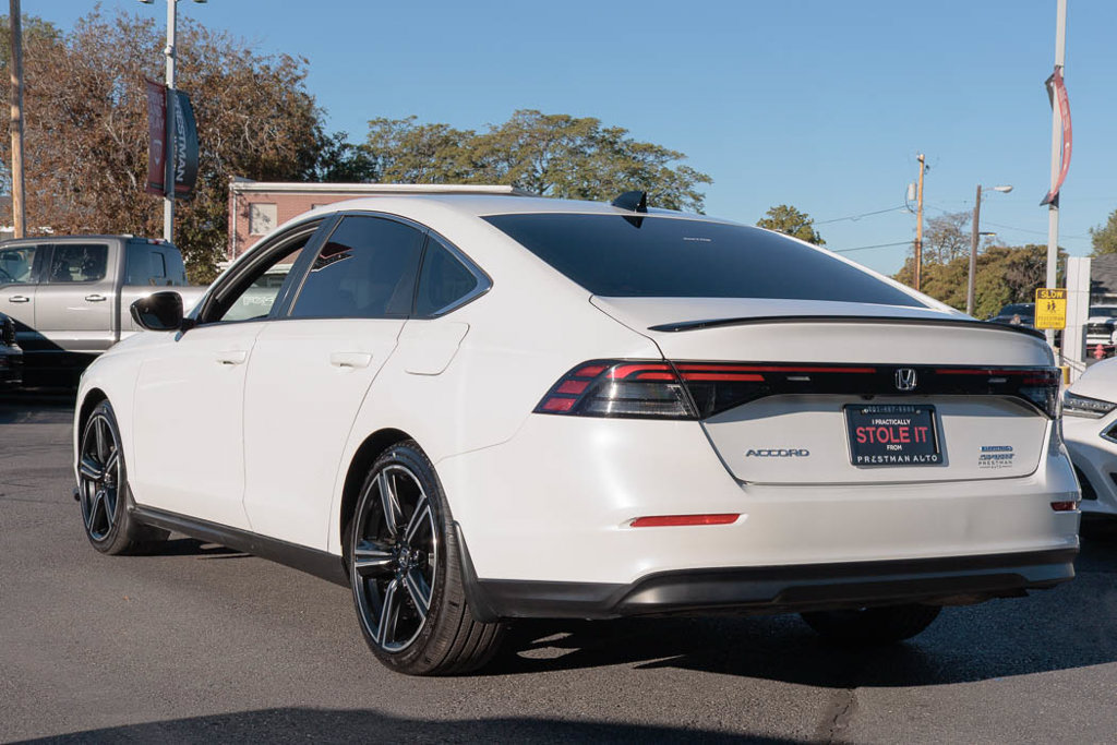 Used 2024 Honda Accord Sport image 14