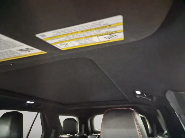 Certified 2022 Ford Explorer ST-Line AWD/4WD image 12