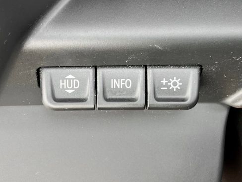 Used 2024 GMC Sierra 2500 Denali Ultimate image 9