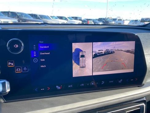 New 2026 Chevrolet Traverse LT w/ Midnight/Sport Edition image 26