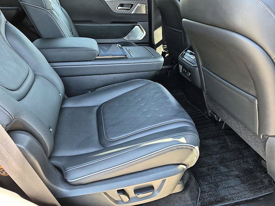 Used 2025 INFINITI QX80 Autograph AWD/4WD image 35
