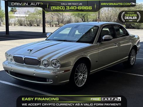 Used 2007 Jaguar XJ8 RWD image 3