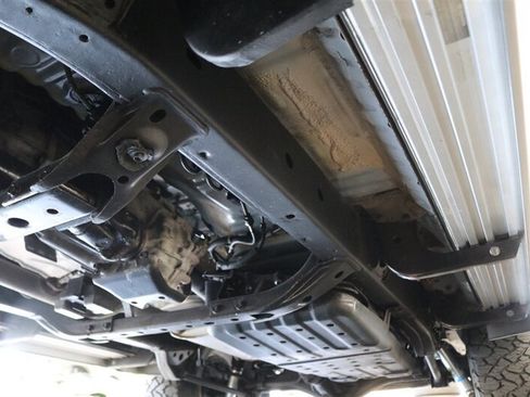 Used 2000 Toyota 4Runner Limited AWD/4WD image 26