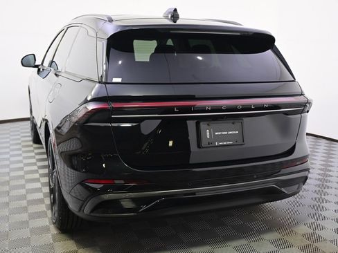 New 2026 Lincoln Nautilus Reserve w/ Jet Appearance Package image 4