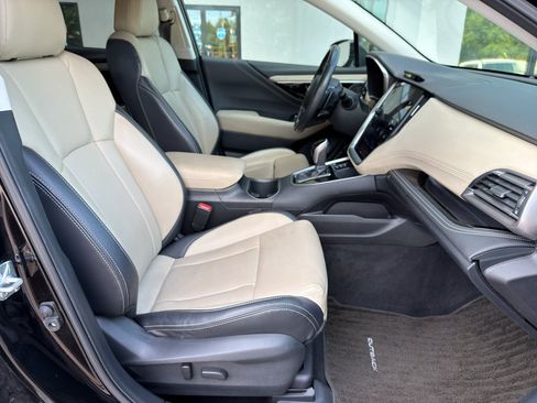 Used 2024 Subaru Outback Limited AWD/4WD image 24