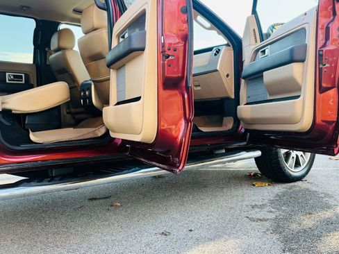 Used 2014 Ford F150 Lariat w/ Equipment Group 502A Luxury image 18