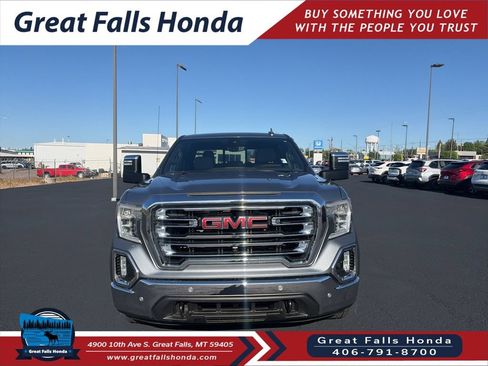 Used 2022 GMC Sierra 1500 SLT w/ Technology Package AWD/4WD image 2