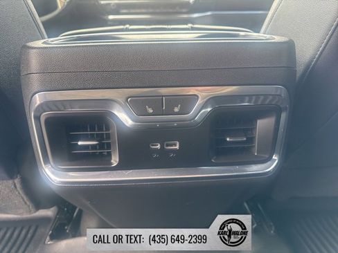 Used 2023 Chevrolet Silverado 1500 High Country w/ Technology Package image 10